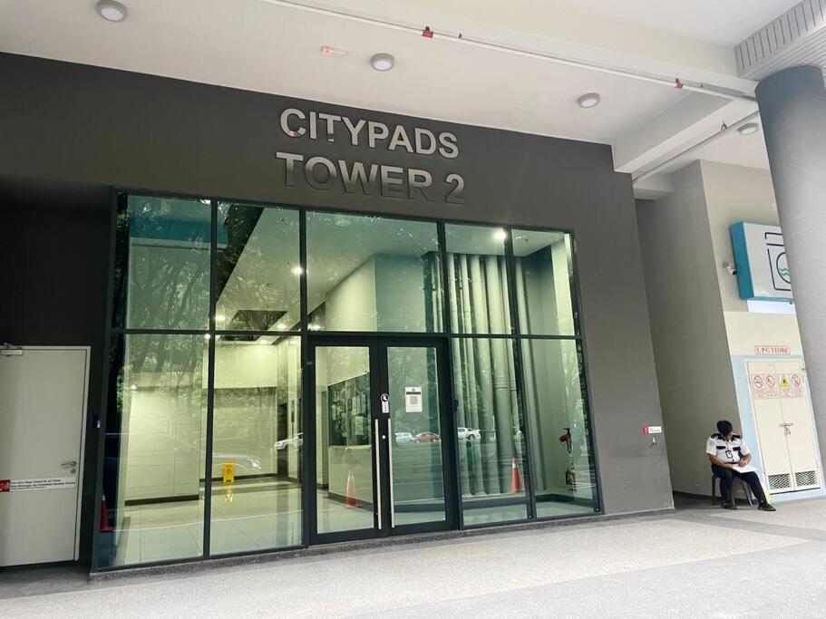 Jesselton Quay,2Br,4-5Pax,Mountain View Appartement Kota Kinabalu Buitenkant foto