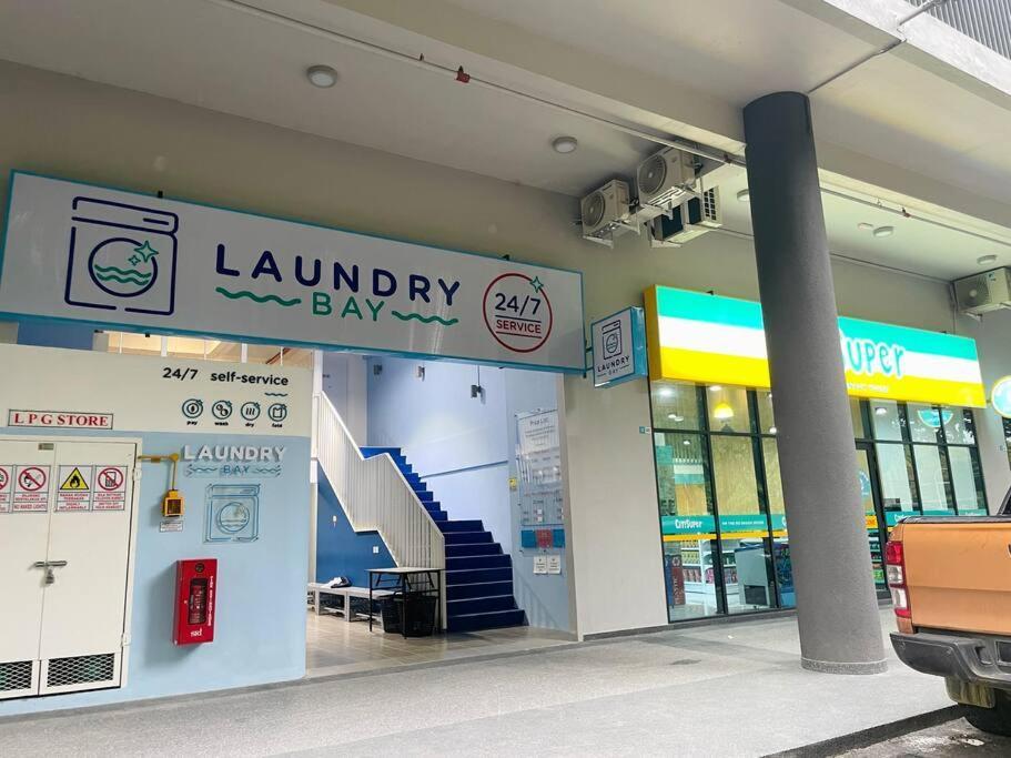 Jesselton Quay,2Br,4-5Pax,Mountain View Appartement Kota Kinabalu Buitenkant foto